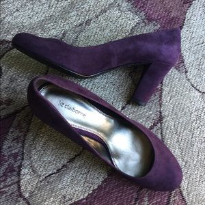 Liz Claiborne Suede heels